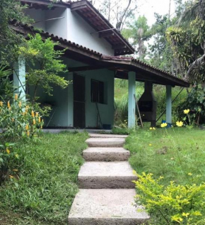 Casa Getuba próx. à praia Massaguaçu